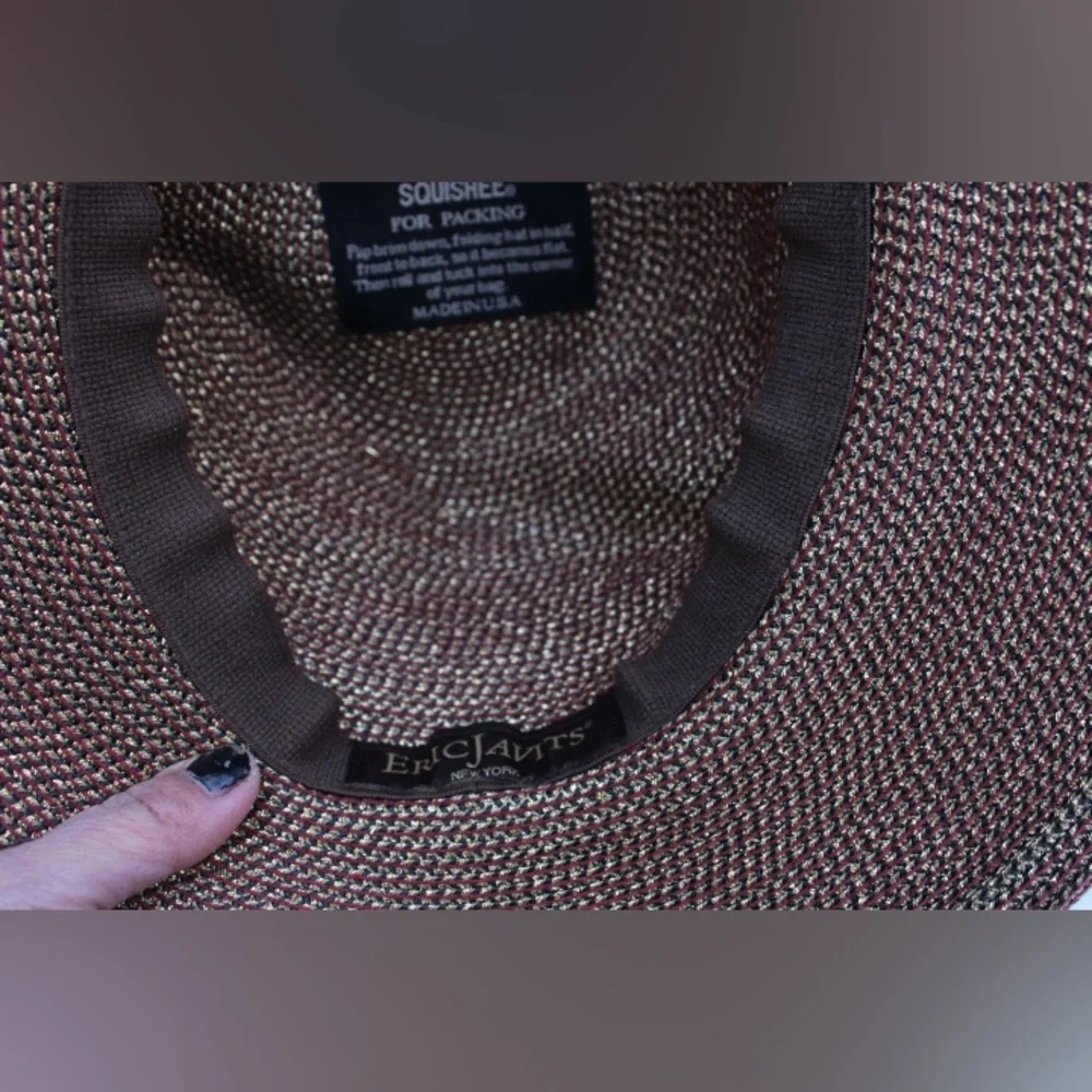 Eric Javits Squishee Hampton hat - Picture 3 of 12
